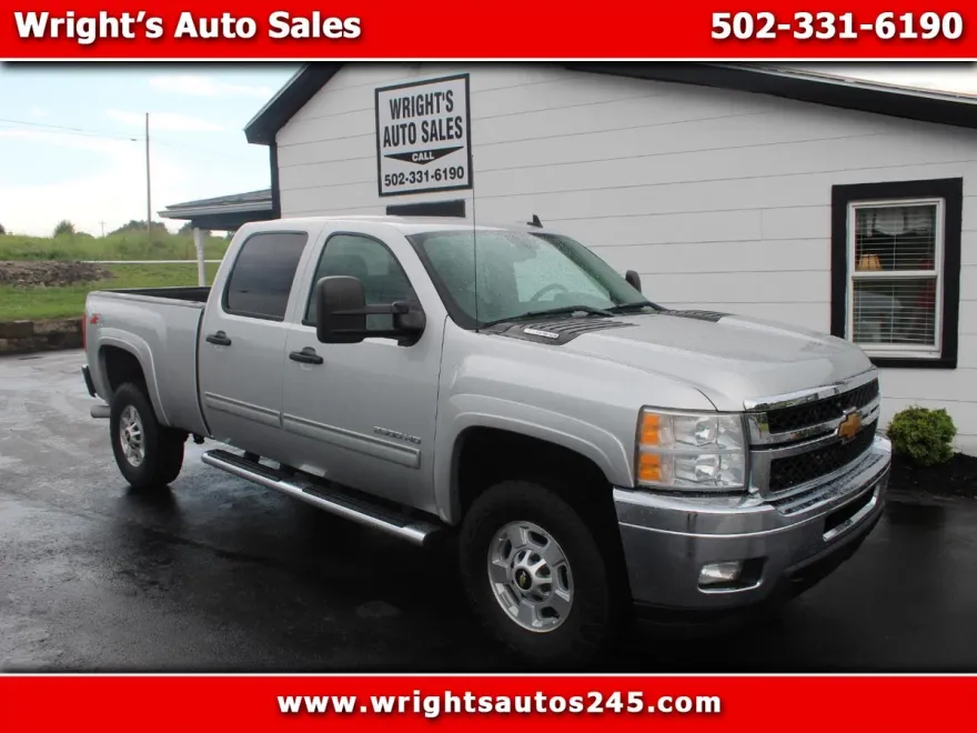 2011 Chevrolet Silverado 2500HD LT photo 1