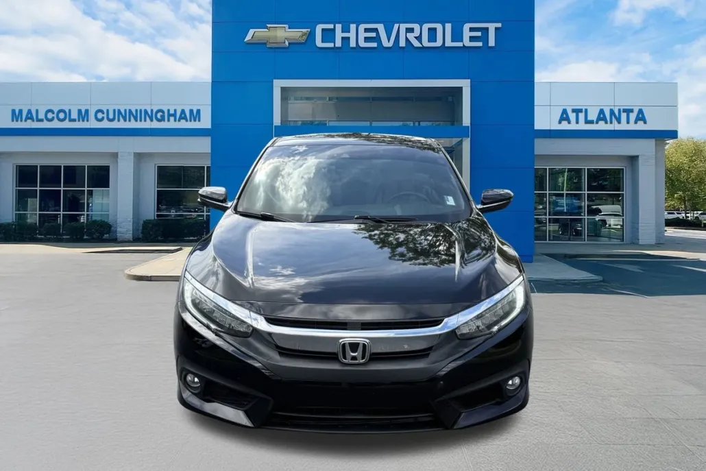 2017 Honda Civic Touring photo 1