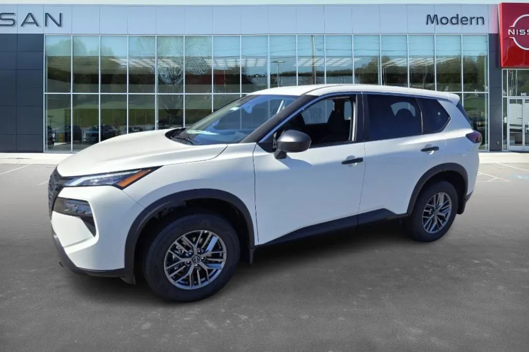 2026 Nissan Rogue S photo 1