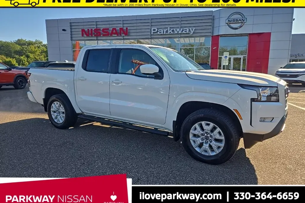 2023 Nissan Frontier SV photo 1