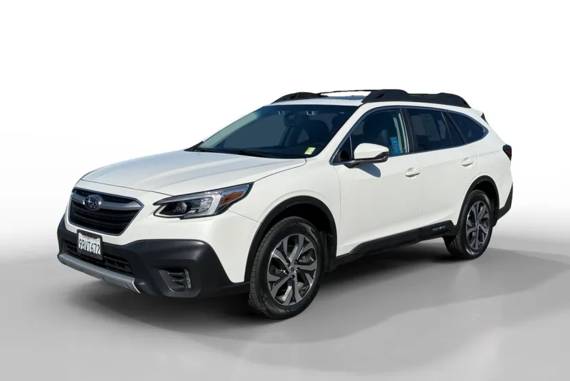 2022 Subaru Outback Limited photo 1