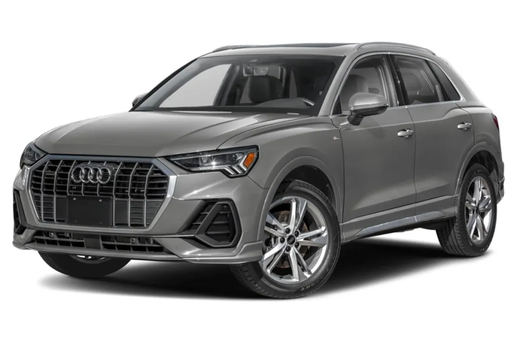 2023 Audi Q3 S line Premium photo 1