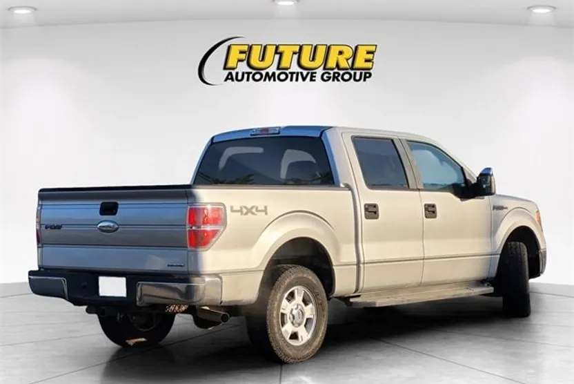2012 Ford F-150 XLT photo 1
