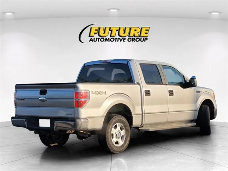 2012 Ford F-150 XLT photo 1