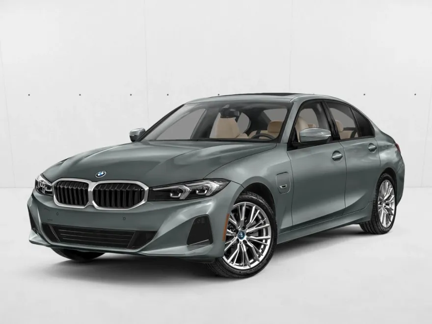 2024 Bmw 330e photo 1