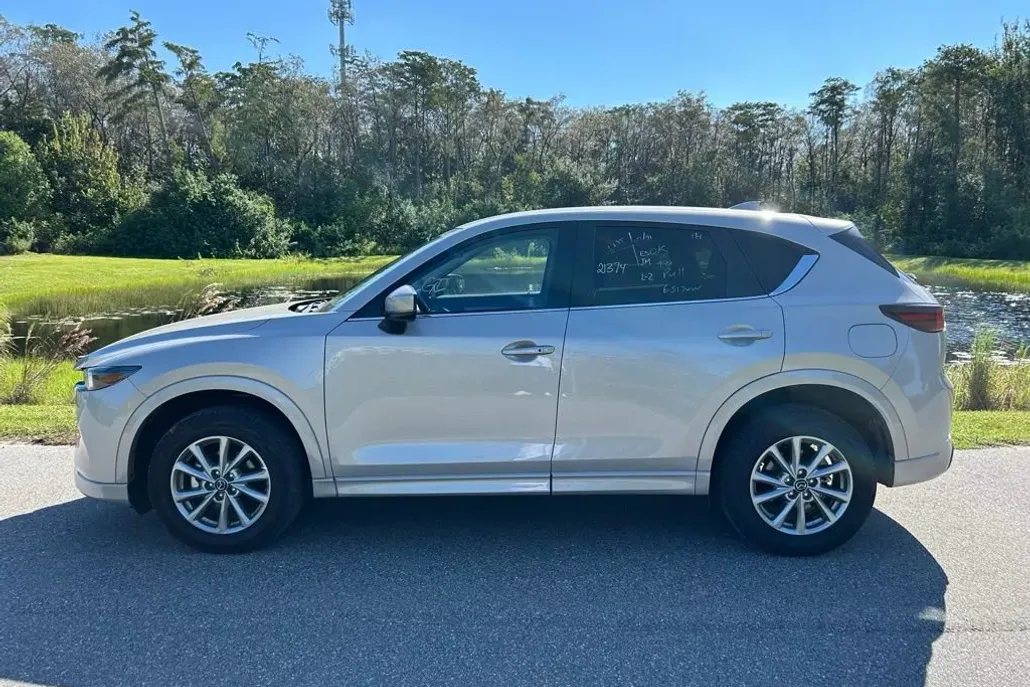 2025 Mazda CX-5 2.5 Select photo 1