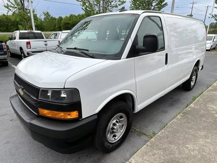 2019 Chevrolet Express 2500 Cargo photo 1