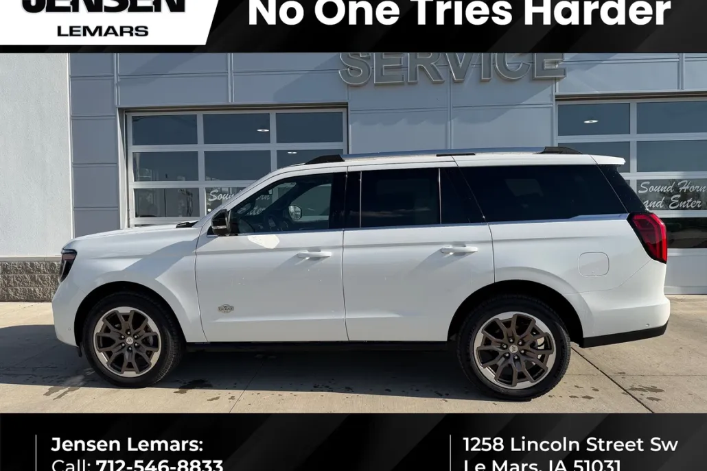 2025 Ford Expedition King Ranch photo 1