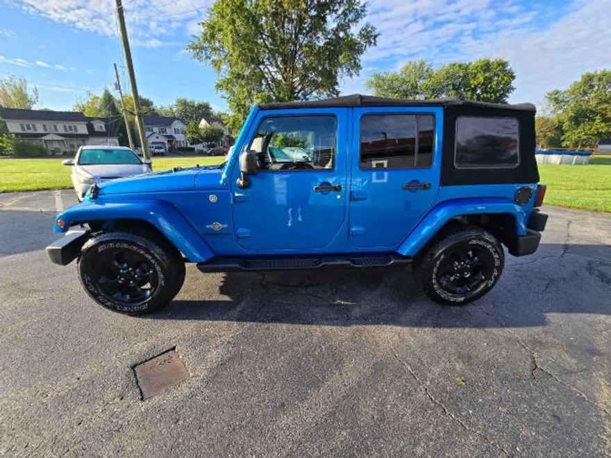 2014 Jeep Wrangler Unlimited Freedom photo 1