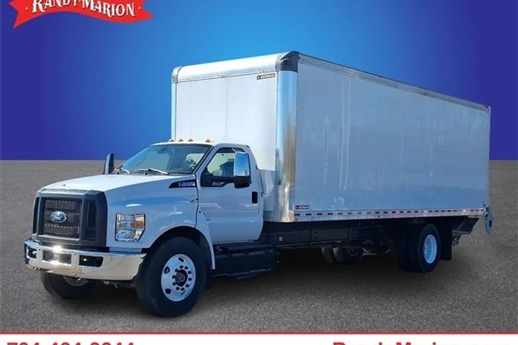 2023 Ford F-650 photo 1