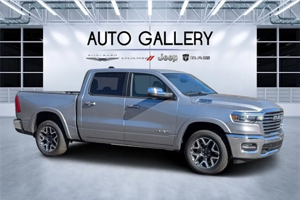 2025 Ram 1500 Laramie photo 1