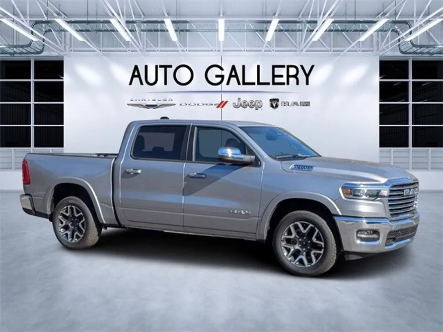2025 Ram 1500 Laramie photo 1