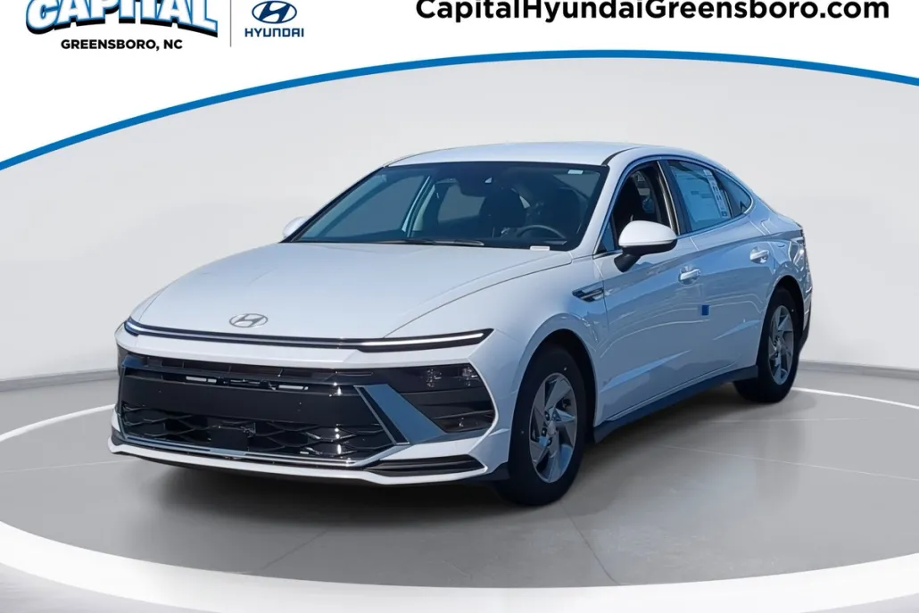 2025 Hyundai Sonata SE photo 1