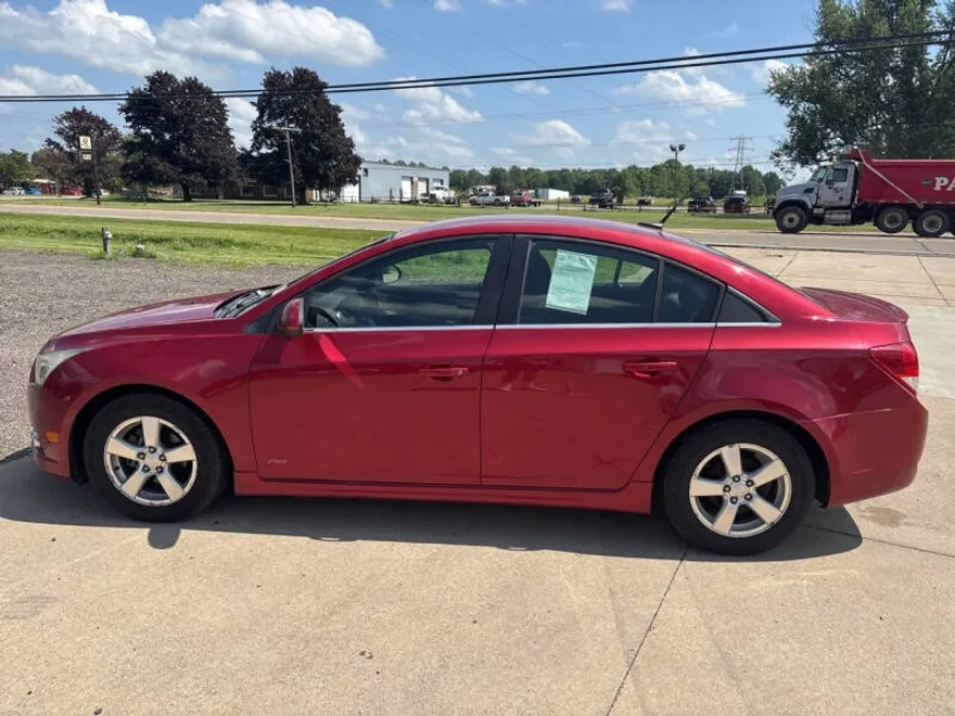 2013 Chevrolet Cruze photo 1