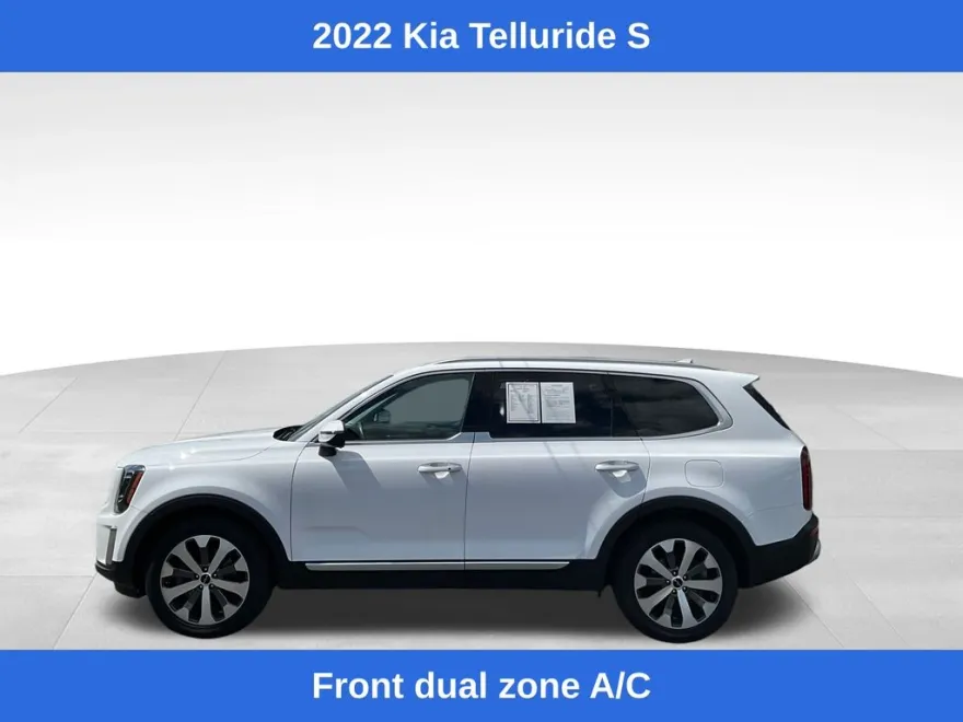 2022 Kia Telluride S photo 1