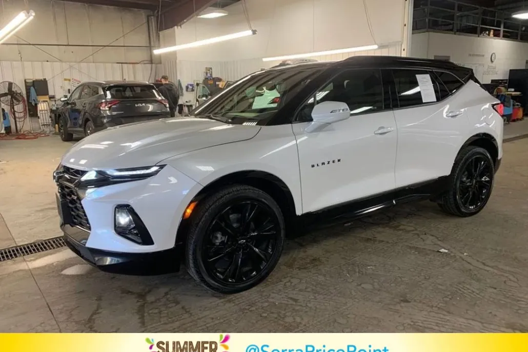 2022 Chevrolet Blazer RS photo 1