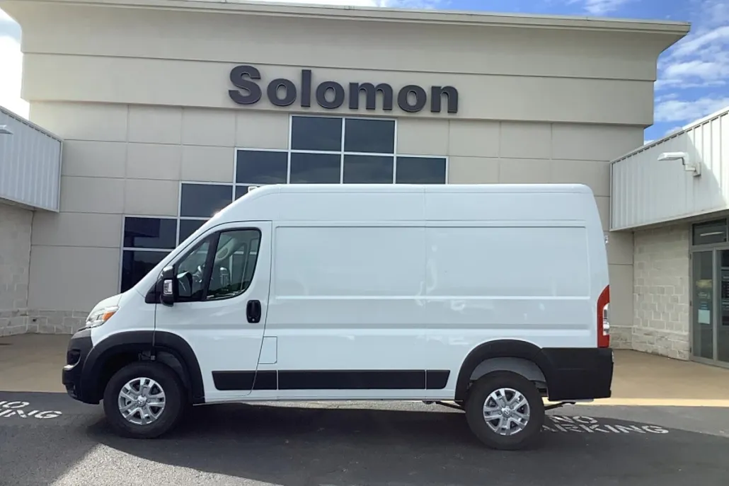 2025 Ram ProMaster 1500 SLT Cargo Van High Roof photo 1