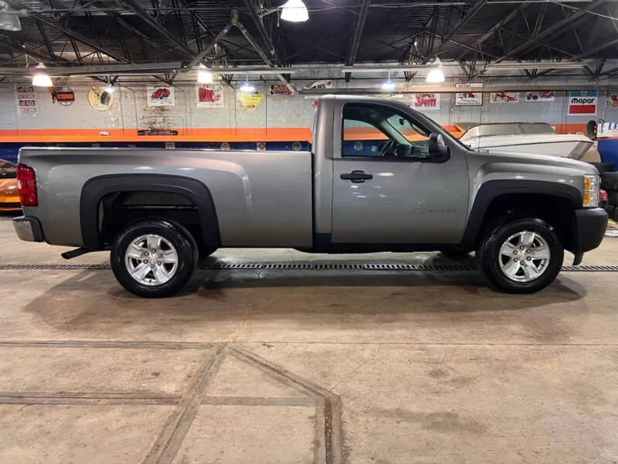2013 Chevrolet Silverado 1500 Work Truck photo 1