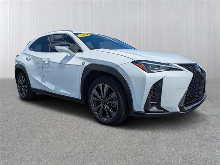 2019 Lexus UX 200 F SPORT photo 1