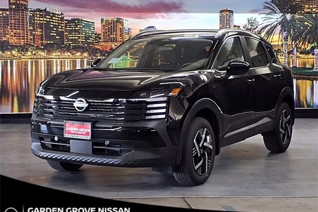 2026 Nissan Kicks SV photo 1