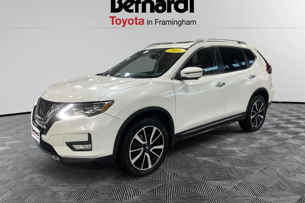 2018 Nissan Rogue SL photo 1