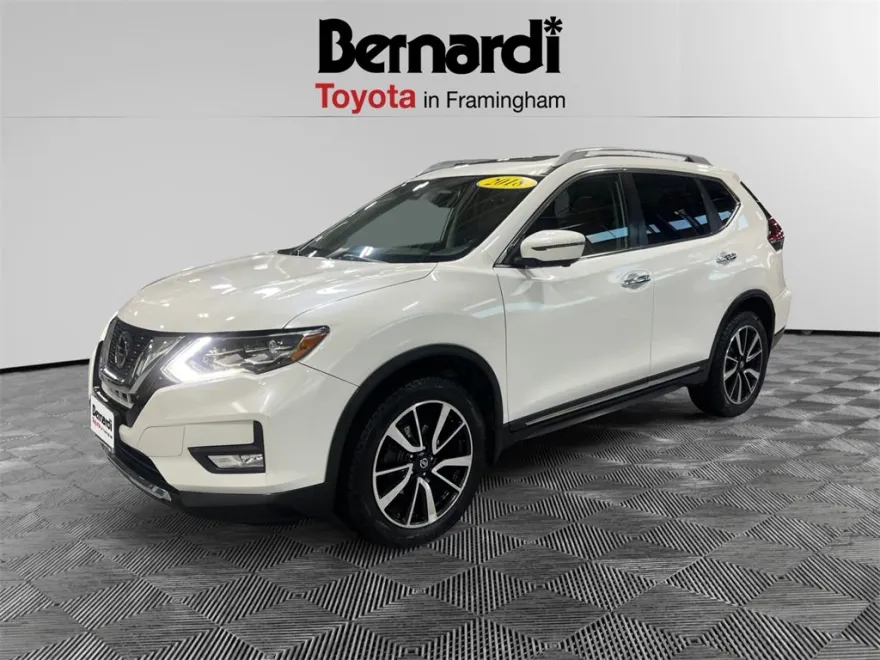 2018 Nissan Rogue SL photo 1