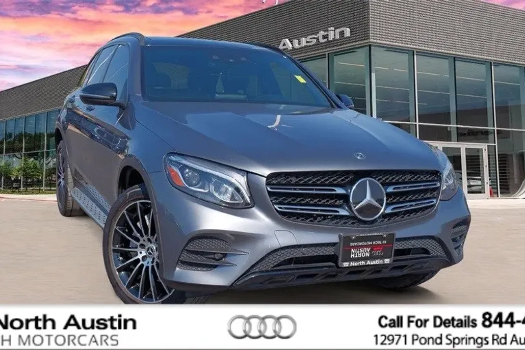 2019 Mercedes Benz GLC 300 photo 1