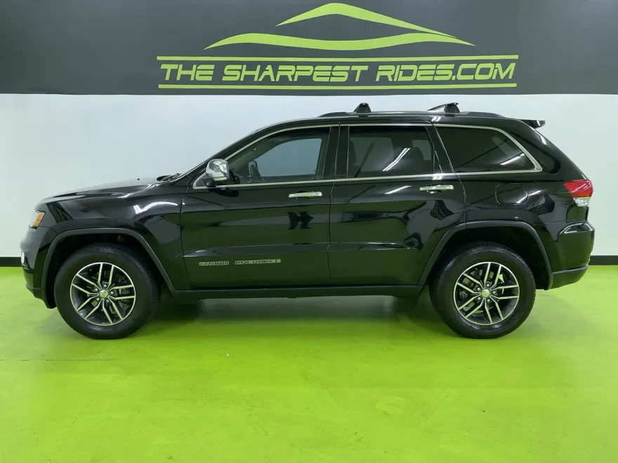 2017 Jeep Grand Cherokee Limited photo 1