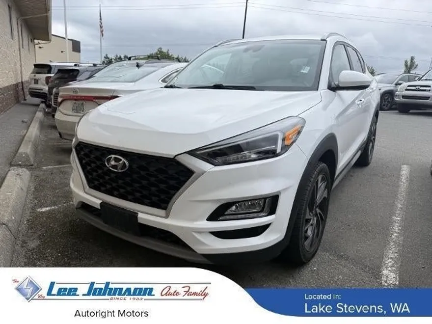 2020 Hyundai Tucson Sport photo 1