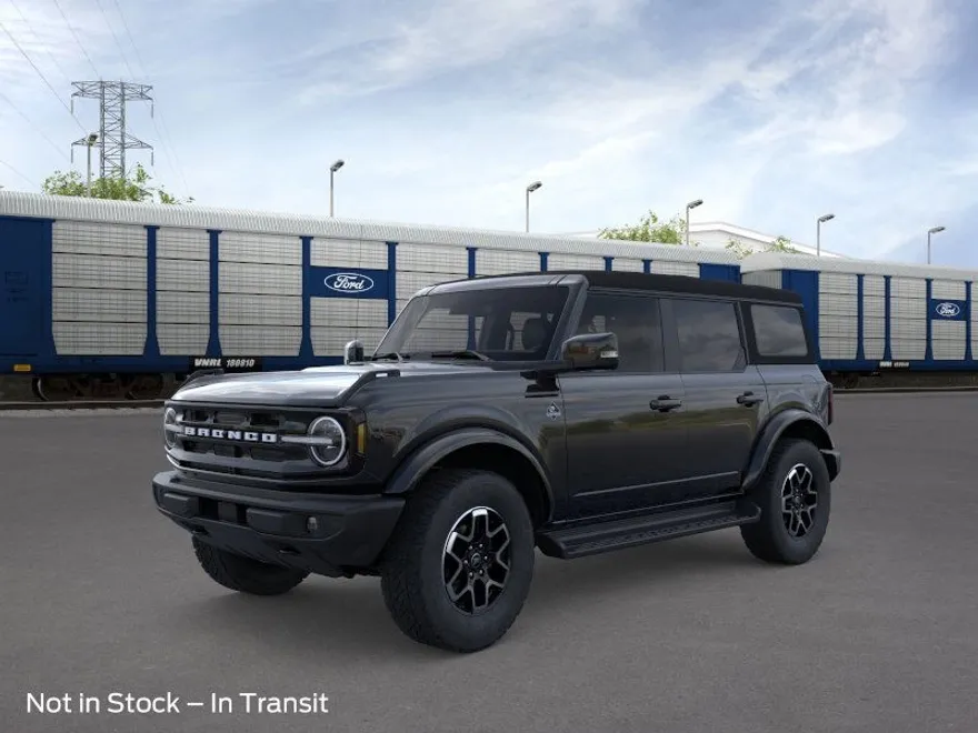 2025 Ford Bronco Outer Banks photo 1