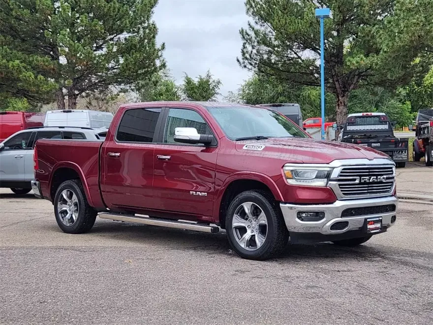 2019 Ram 1500 Laramie photo 1