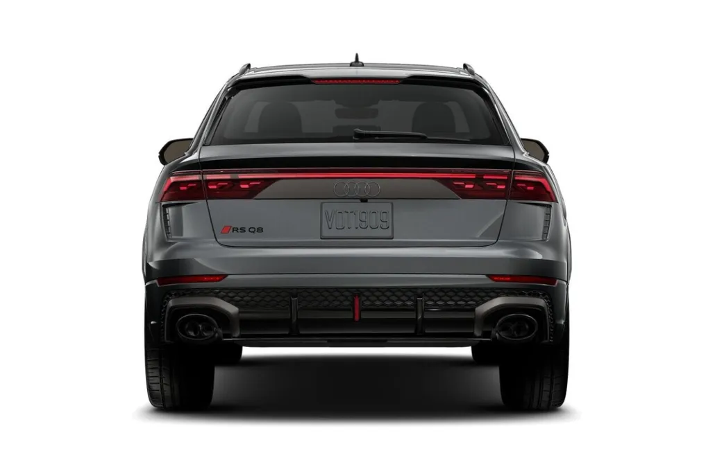 2025 Audi RS Q8 photo 1