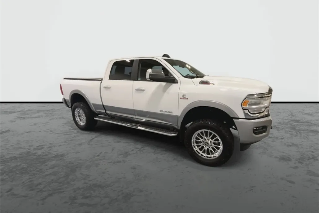 2022 Ram 2500 Laramie photo 1