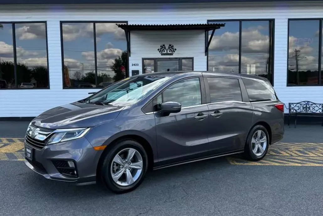 2019 Honda Odyssey EX photo 1