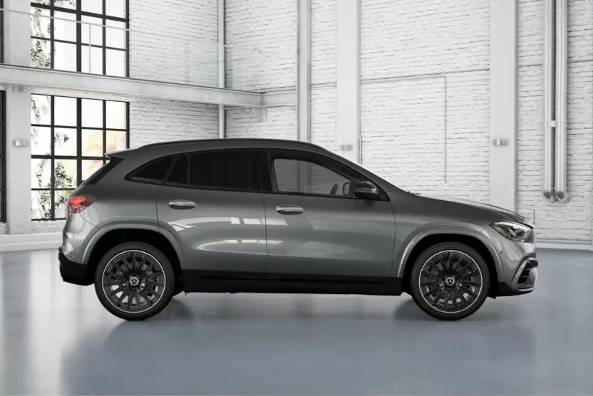2026 Mercedes Benz GLA 250 photo 1