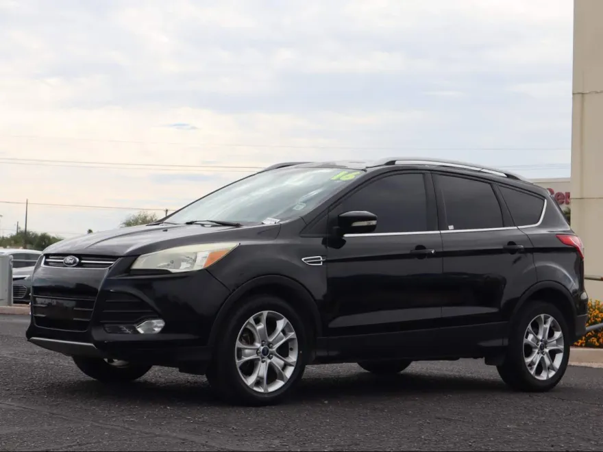 2016 Ford Escape Titanium photo 1
