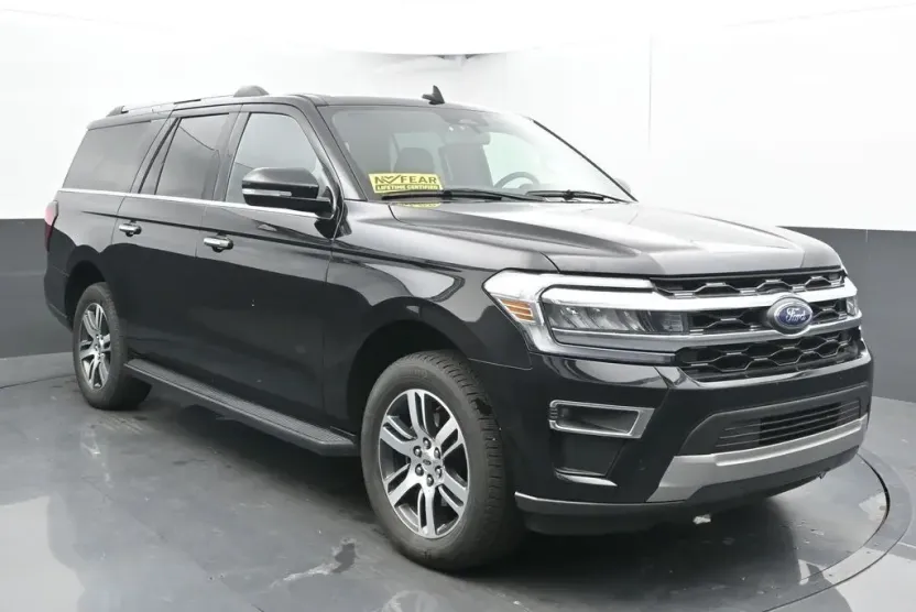 2024 Ford Expedition MAX Limited photo 1