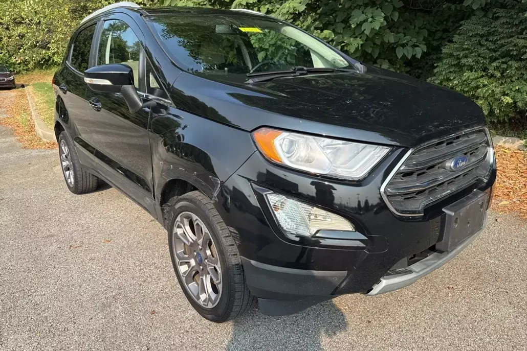 2020 Ford EcoSport Titanium photo 1