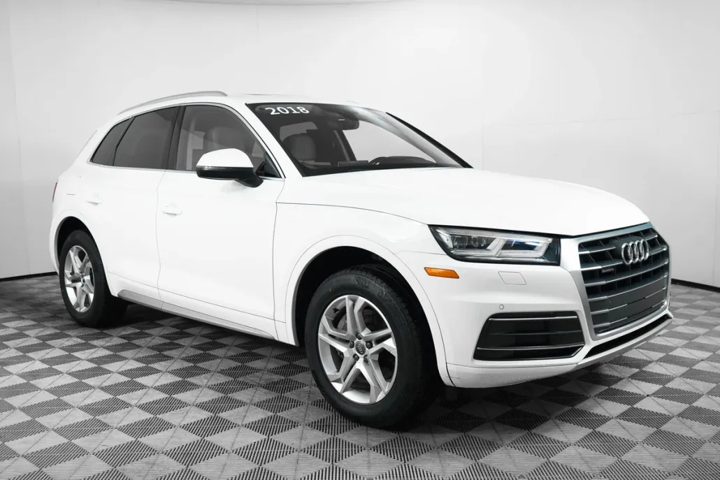 2018 Audi Q5 2.0T Premium Plus photo 1