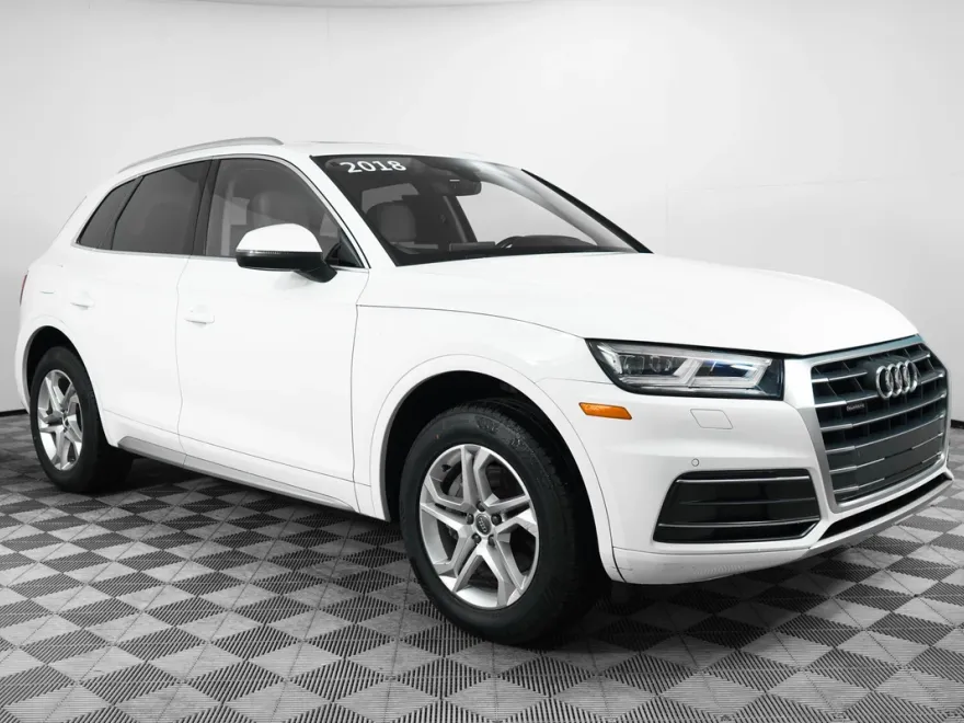 2018 Audi Q5 2.0T Premium Plus photo 1