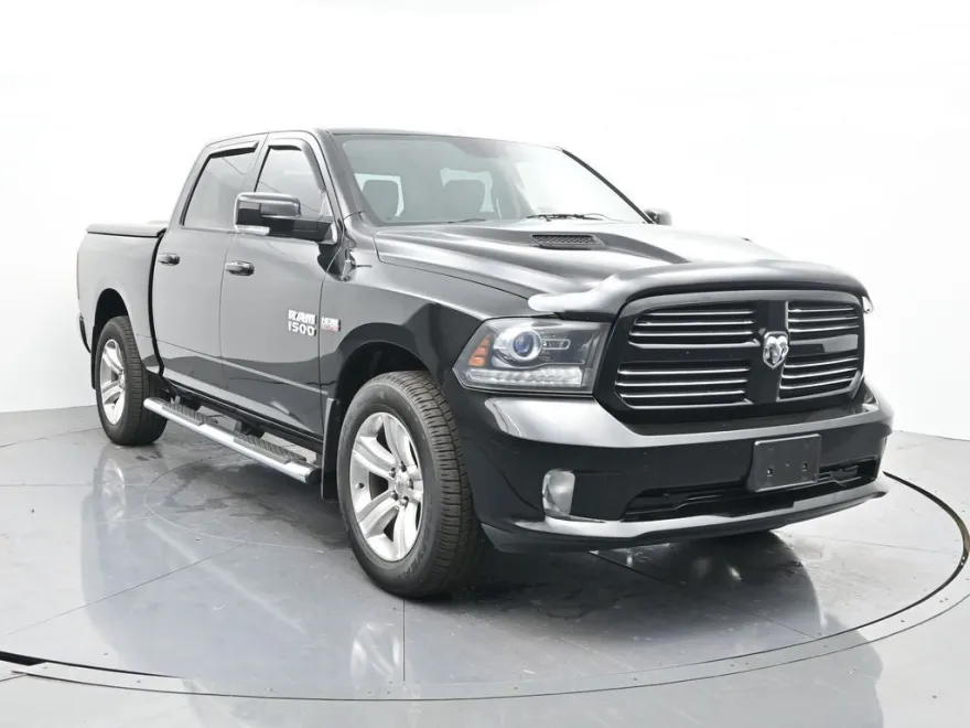 2014 Ram 1500 Sport photo 1