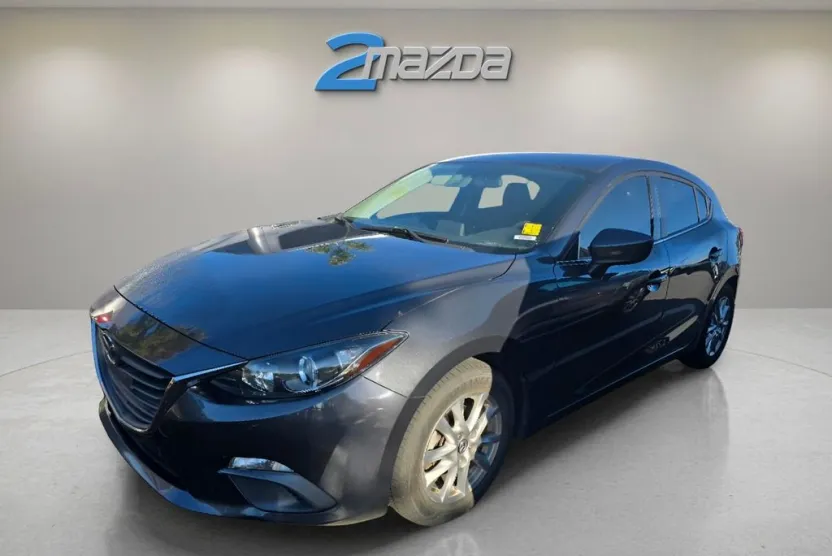 2016 Mazda Mazda3 i Sport photo 1