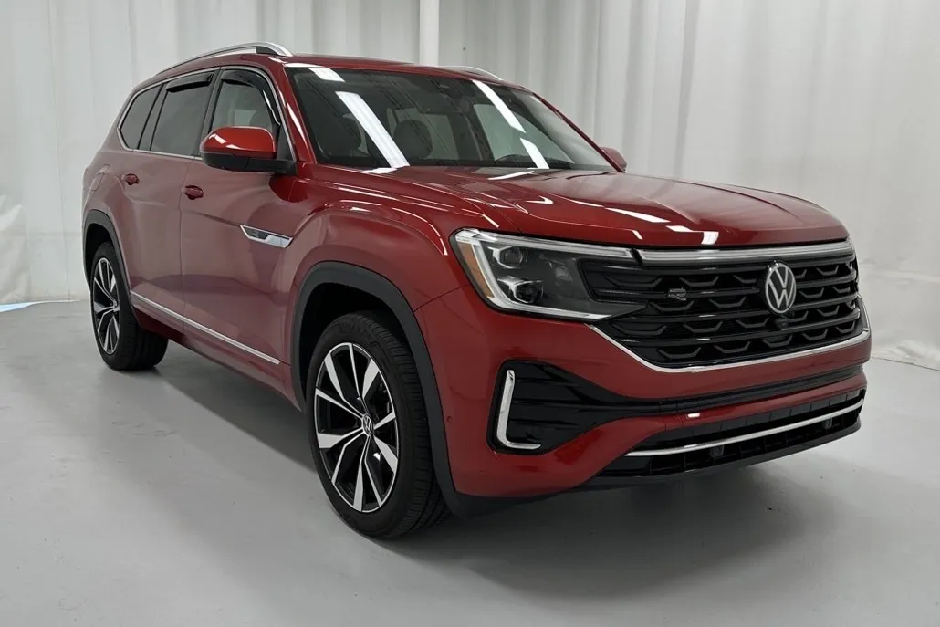 2024 Volkswagen Atlas SEL Premium R-Line photo 1