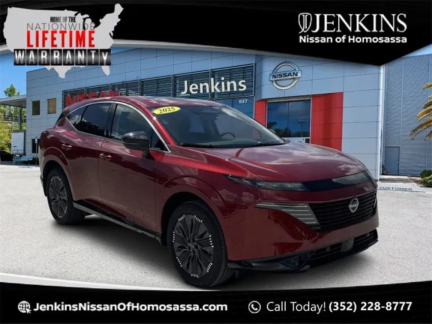 2025 Nissan Murano Platinum photo 1