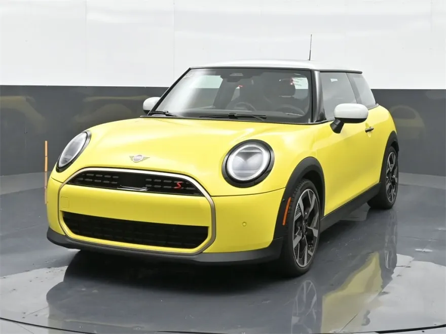 2025 Mini Cooper 2 Door Hardtop S photo 1