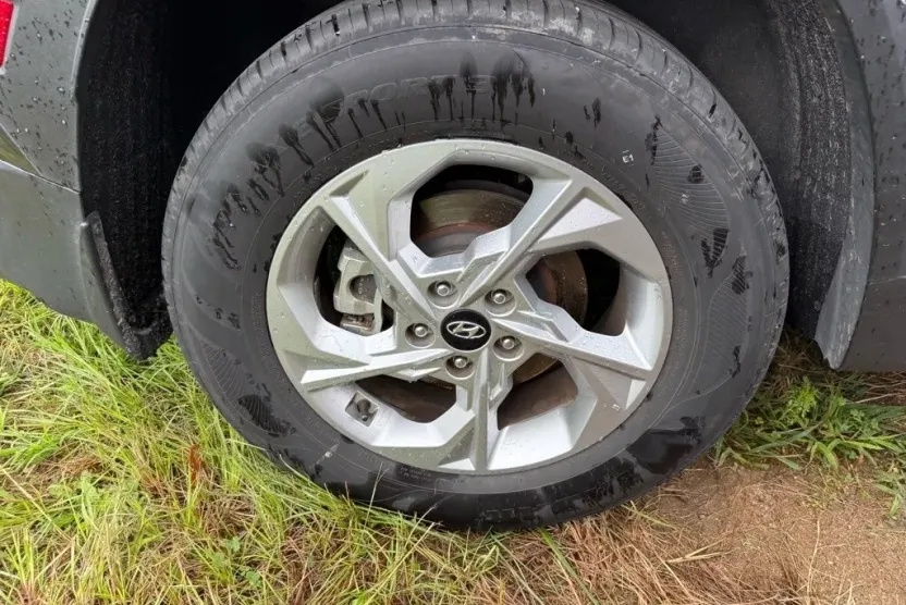 2022 Hyundai Tucson SE photo 1