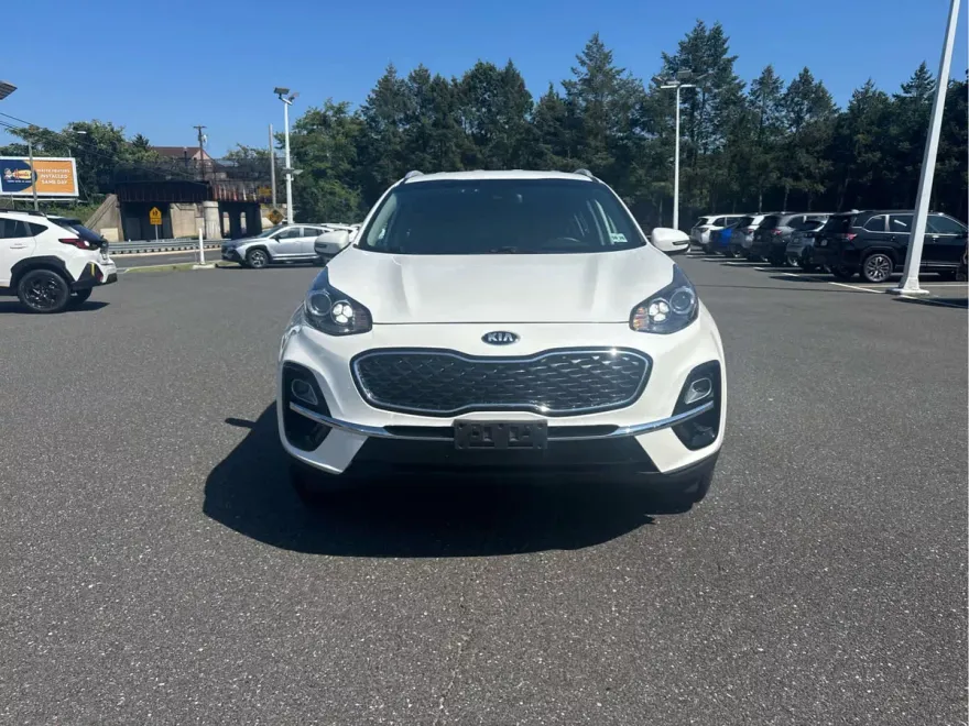 2021 Kia Sportage EX photo 1