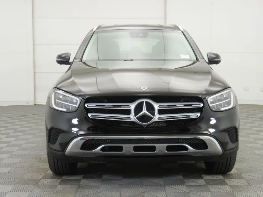 2022 Mercedes Benz GLC 300 photo 1