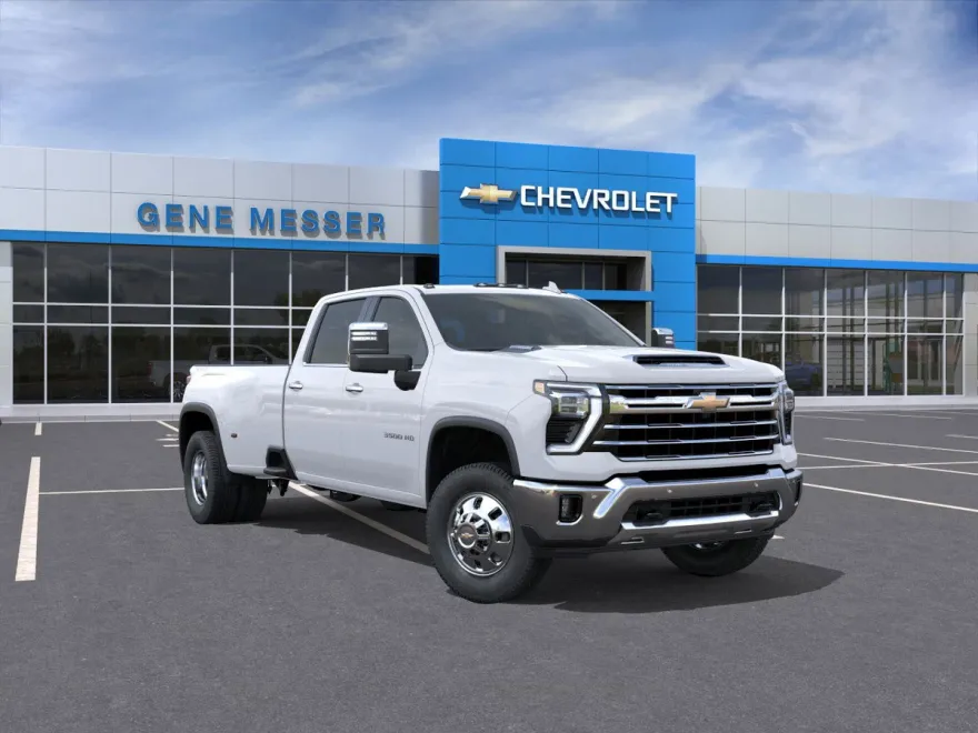 2026 Chevrolet Silverado 3500HD LTZ photo 1