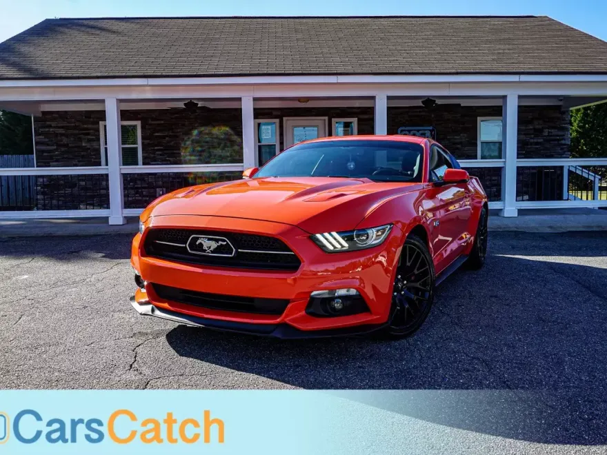 2015 Ford Mustang GT photo 1